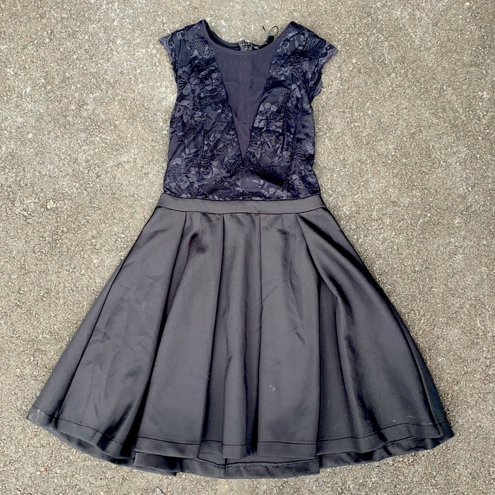 Black dress - great for xmas parties!